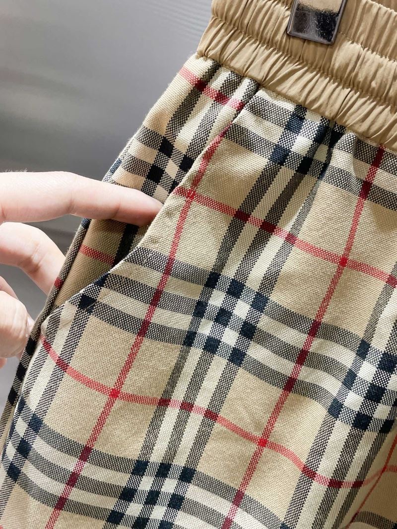 Burberry Short Pants